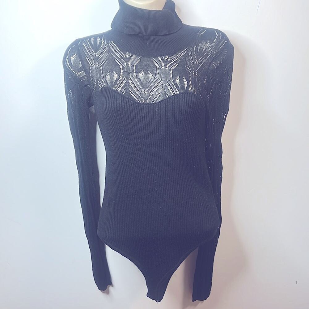 INTIMATELY FREE PEOPLE BLACK KNIT BODYSUIT SIZE XS‎